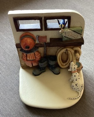 HummelScapes Goebel   To The Rescue Figurine  
