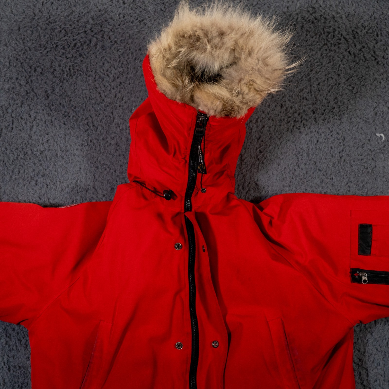 Canada Goose Jacket Mens XL Red Chilliwack Bomber Duck Down Fur thumbnail 10