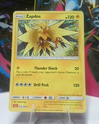 Zapdos  12/34. HOLO TCG Classic Charizard & Ho-Oh Deck. Pokemon TCG.