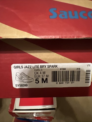 #ad Saucony Girls jazz Lite Bet Spark Size 5 M Youth $11.00