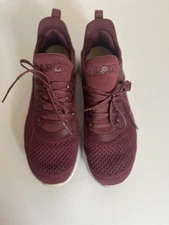 APL Women's TechLoom Tracer Burgundy Sneakers New Size 7