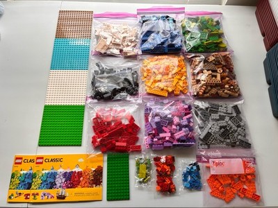 Lego Classic Set 11717 Bricks Multi Color INSTRUCTIONS Base plates