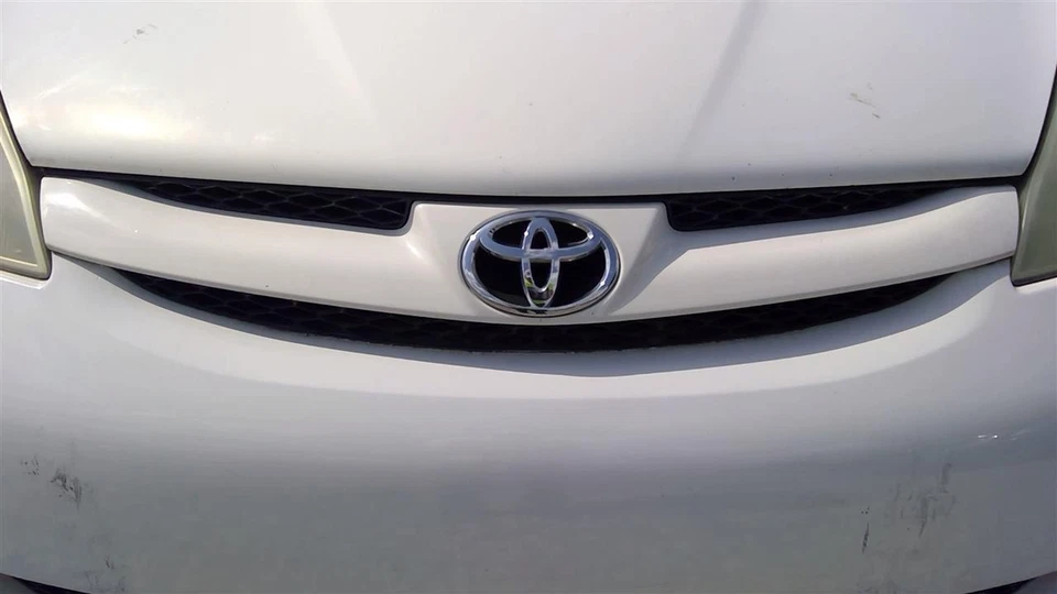 Cilindro maestro de freno usado se adapta a: Toyota Sienna 2007 con refuerzo con control de deslizamiento Gra Foto 2 de 4