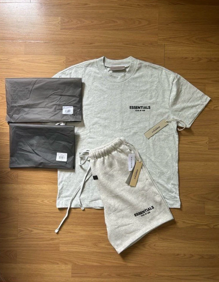 ESSENTIALS Fear of God T-shirt homme gris coton jersey logo manches courtes M - Photo 1/4