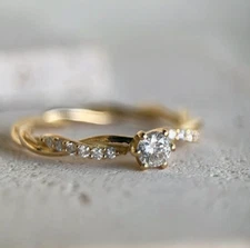 Twisted Shank 0.28CT Round Cut Lab-Grown Diamond In 10K Yellow Gold Wedding Ring