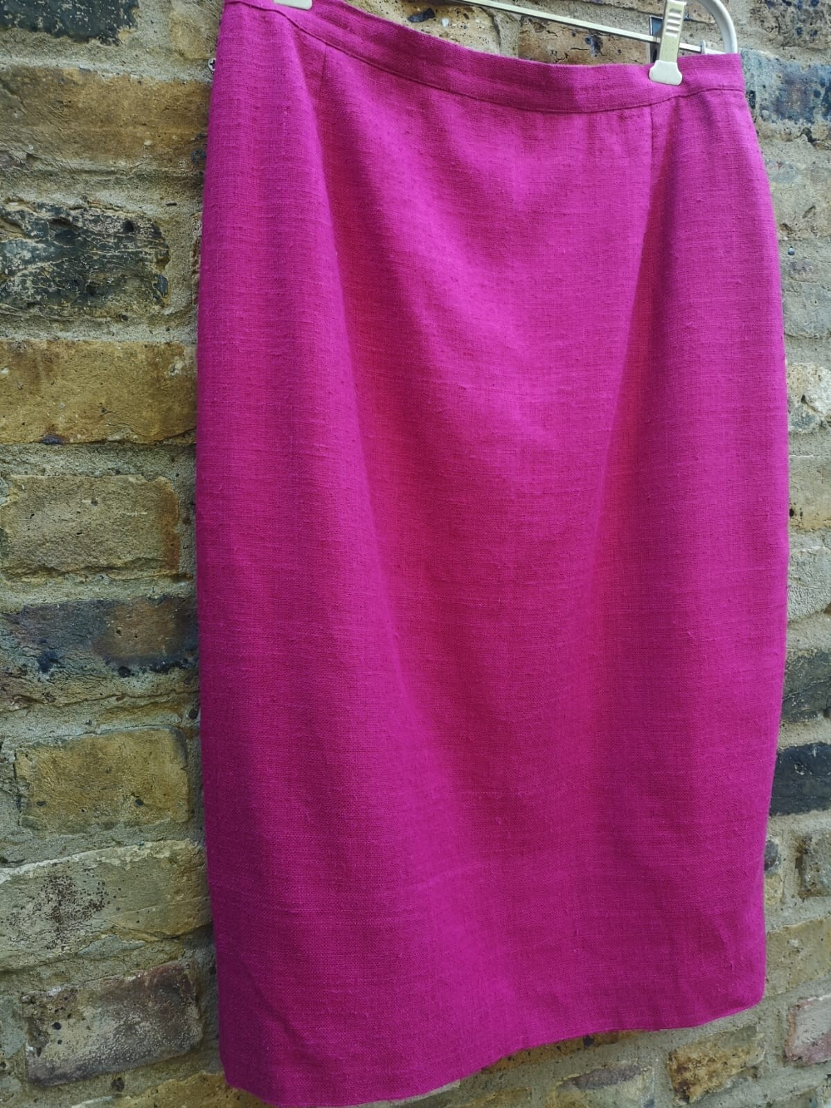 Giacca e gonna a matita Yves Saint Laurent rosa fucsia 100% seta taglia F42 UK12