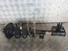 Mercedes A-Klasse Stoßdämpfer FAHRER vorne W176 vorne STREBE 2014 A17632038