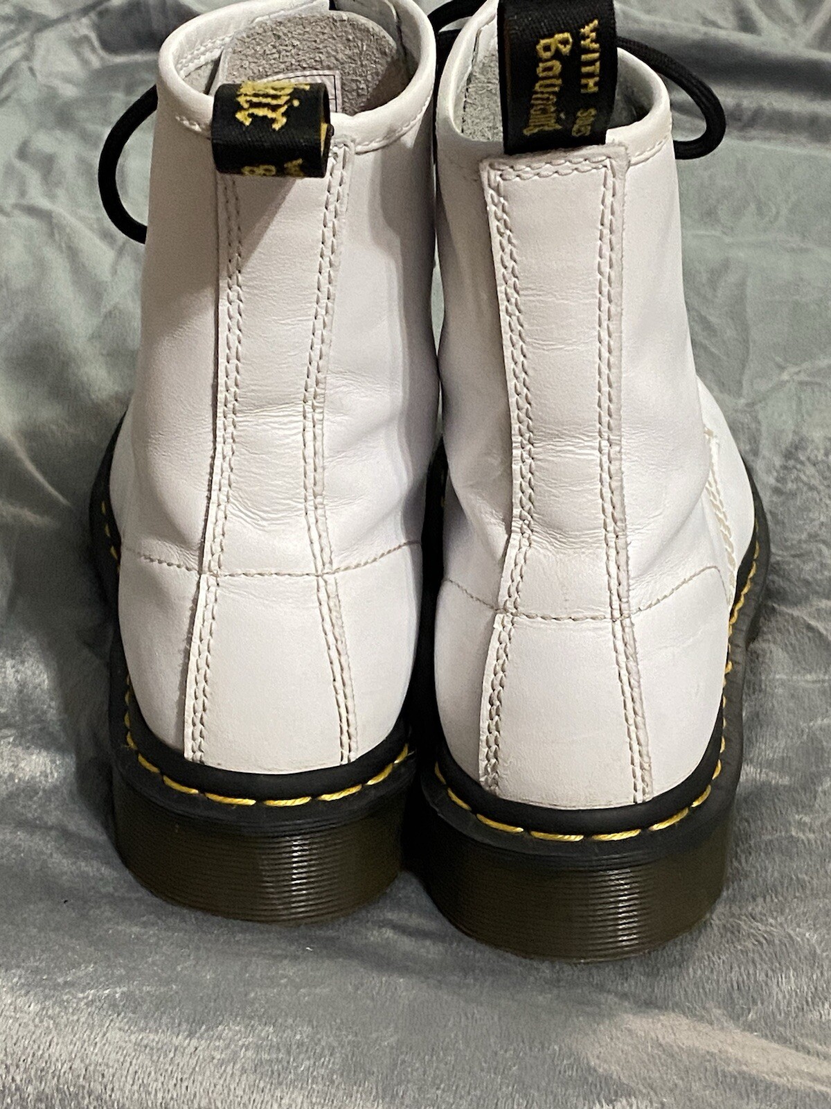 Dr Doc Martens 1460 W Boots Women Size 7 White Leather Lace Up thumbnail 6