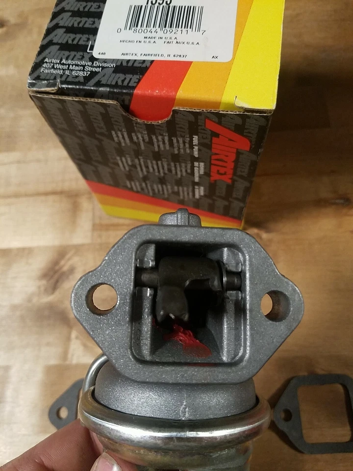 Mechanical Fuel Pump Airtex 1395 - Image 3 of 3