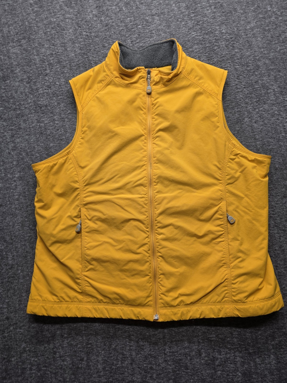 LL Bean Mens Heavy Full Zip Fleece Lined Sleeveless Vest Yel