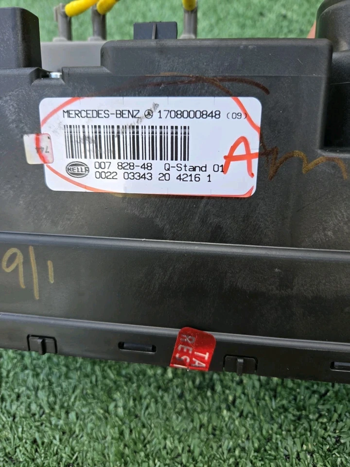 Bomba de vacío de bloqueo de puerta central Crossfire 97-04 Mercedes R170 SLK230 SLK320 FABRICANTE DE EQUIPOS ORIGINALES Foto 2 de 4