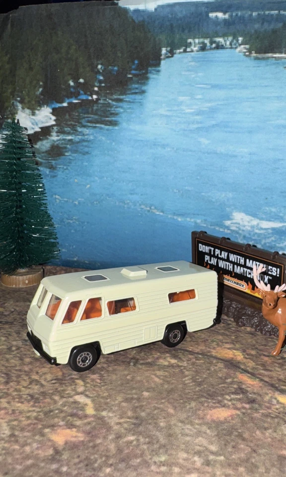 Matchbox Lesney 1980 Mobile Home Superfast Camper Motor Home NLFFP 1:64 Diecast - Image 2 of 4