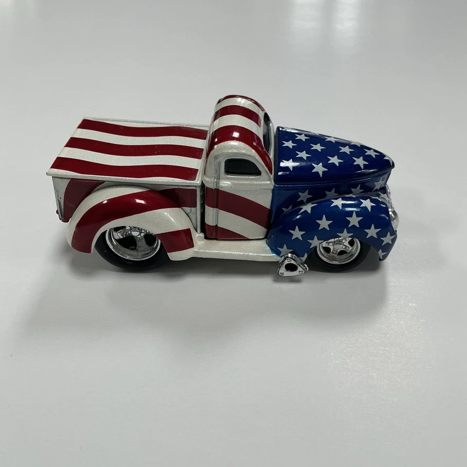 Muscle Machines 2001 - '40 Willy's Pickup - Stars And Stripes - Loose - Image 3 of 3