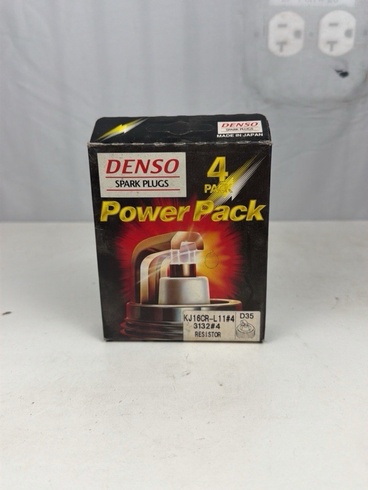 DENSO K16TR11 Spark Plug Set 4PCS Ignition U-Groove 3194 NEW