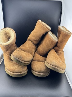 UGG Boots Lot of 2   Women s Sizes 6 & 8   Styles 5251 & 5825   Pre-Owned 