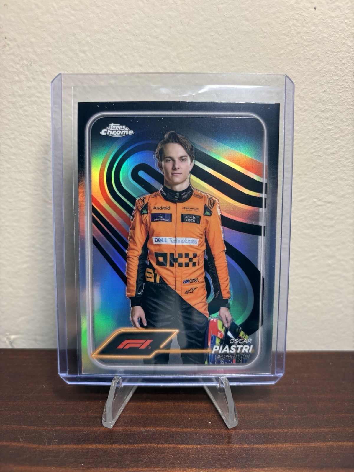 2024 Topps Chrome Formula 1 F1 Oscar Piastri #8 Refractor Portrait
