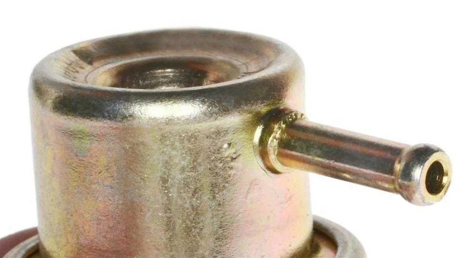 Fuel Injection Pressure Regulator - Image 3 of 4