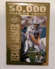 Upper Deck Dan Marino #04179 Record Breaker Miami Dolphins 1996 22 Kt Gold Card