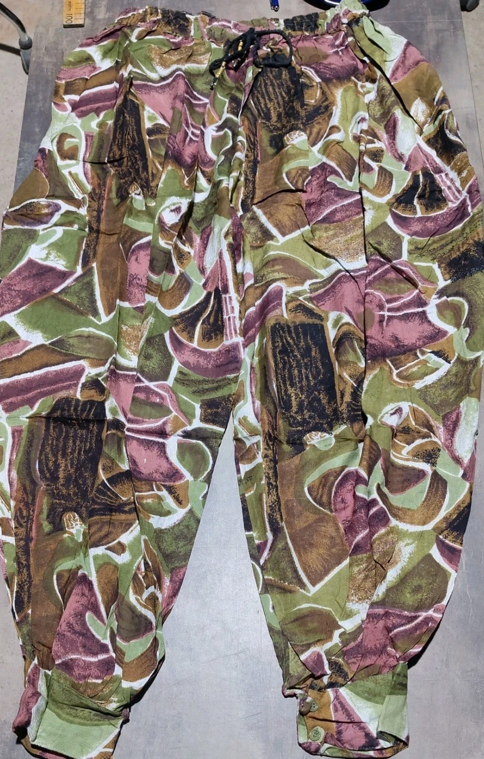 Joblot x 14 Green/Pink Floral Bloomer Genie Harem Styles Women Pants Free Size