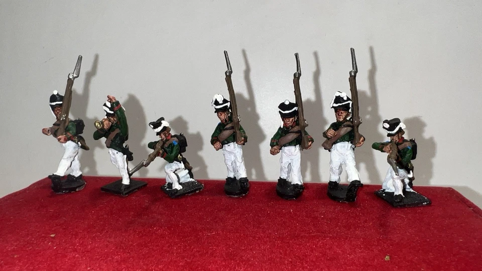 Lote de 19 figuras de infantería rusa napoleónica pintadas a mano de 30 mm - unidades mixtas Foto 2 de 4