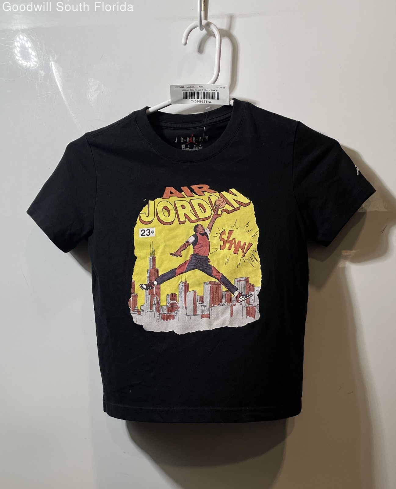 Air Jordan Kids Black Short Sleeve Crew Neck Pullover T-Shirt Size 6-7 Years