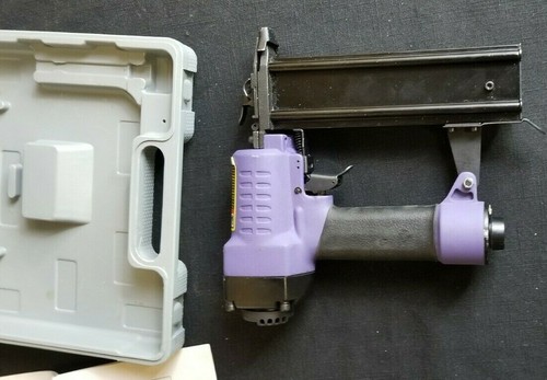 Central Pneumatic Air Brad Nailer Model 46309 with Case - Picture 9 of 9