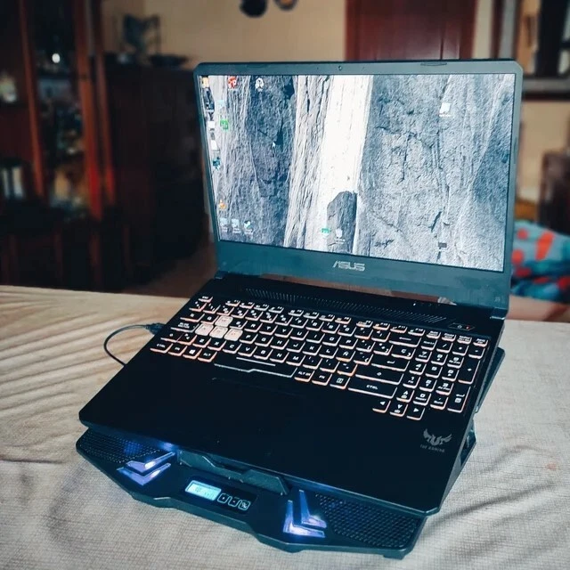 Portátil gaming potente 1660ti - Imagen 2 de 4