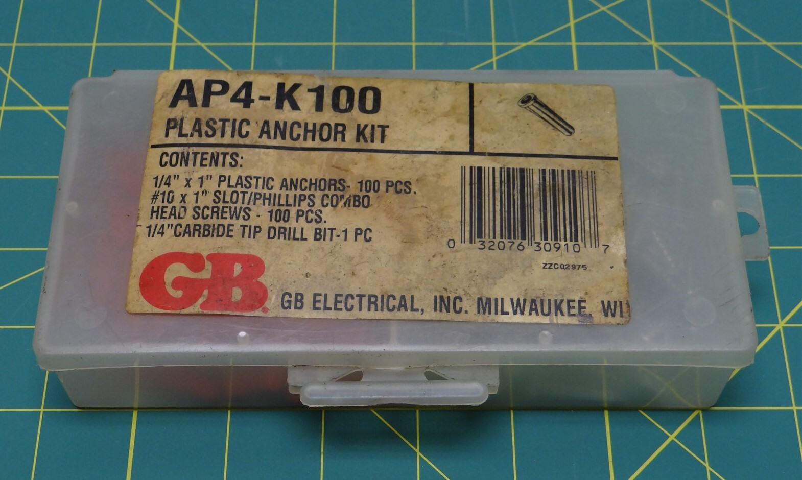 Gardner Bender AP4K100 Plastic Conical Anchor Kit, 1/4" x 1", 50Pack