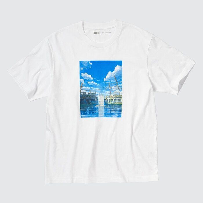 Suzume UT Graphic T-shirt UNIQLO XL size White Makoto Suzume UT Graphic T-shirt UNIQLO XL size White Makoto