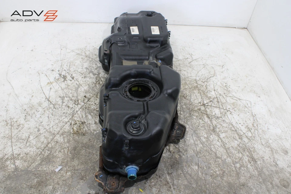 2010 - 2016 LAND ROVER LR4 RESERVATÓRIO TANQUE DE COMBUSTÍVEL FABRICANTE DE EQUIPAMENTO ORIGINAL - Imagem 2 de 4