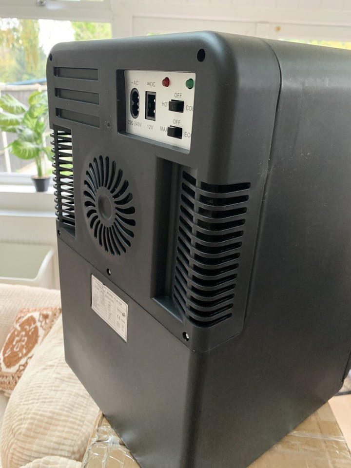 Mini Fridge 15 Liter/21 Cans Upgrade Portable AC+DC Power Small Fridge