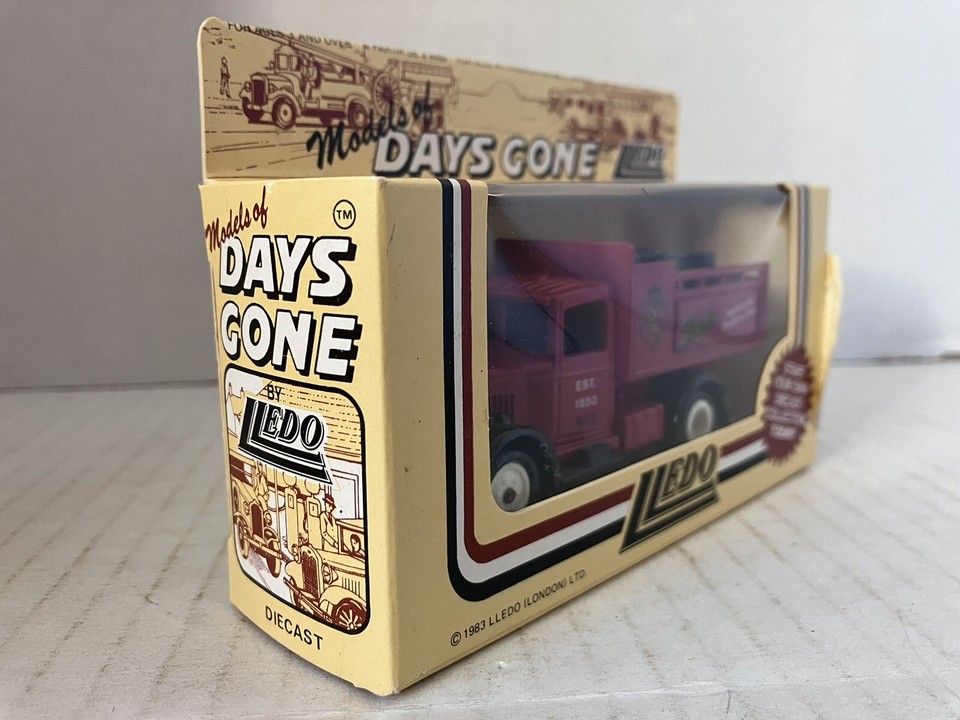 Vintage Lledo Days Gone Stroh's Beer Truck Mint in Box eBay