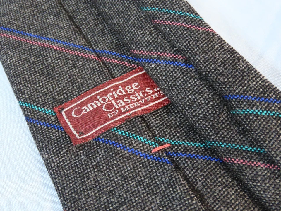 Corbata de cuello para hombre de colección Cambridge Mervyn's GRIS TWEED LANA DE CORDERO RAYAS FLACAS Foto 3 de 4
