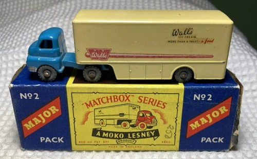Matchbox/Lesney Major Pack #M-2A BEDFORD ICE CREAM TRUCK, w/original box, Mint!