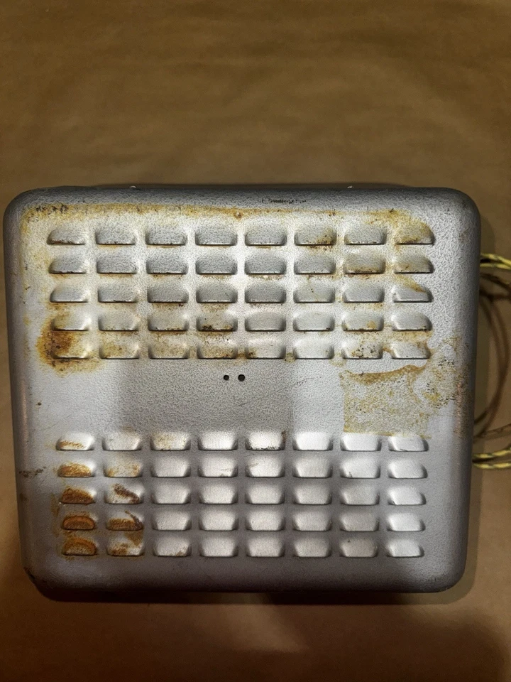 1947-1950 Chevy Truck Radio Model 986067 Untested Pickup 51 52 53 Foto 4 de 4