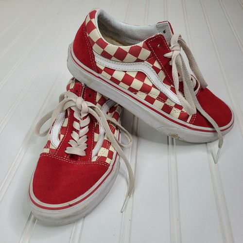 size 4 checkerboard vans