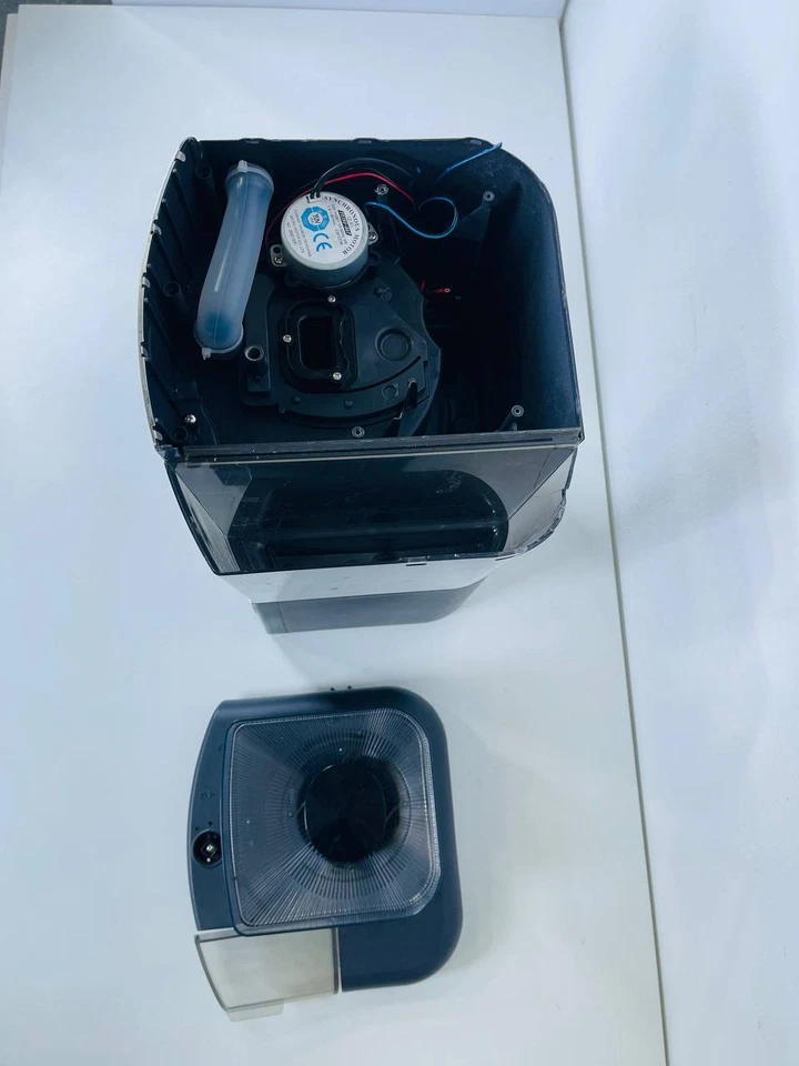 DEFEKT Russell Hobbs Kaffeemaschine mit Mahlwerk 25610-56 Nur Ersatzteile - Bild 3 von 3