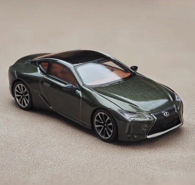 MASDI 1/64 Scale LC500h Sport 2020 Green Diecast Car Model Toy