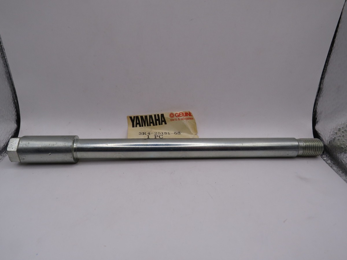 NOS Yamaha YZ125 YZ250 YZ465 YZ490 Genuine Front Wheel Axle OEM