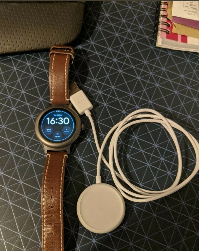 smartwatch lg w270