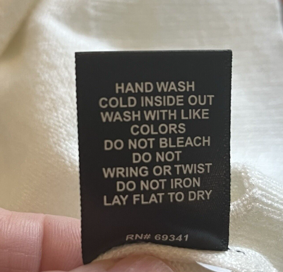 Victoria Harbour Women's Large White Lightweight Sweater with Sequin