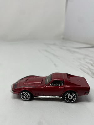 Hotwheels TM GM Malaysia Deep Red Metallic '69 Corvette Stingray 