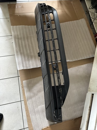 VW Tiguan Stoßstange Spoiler Lippe vorne unten Frontstoßstange 5NA805901