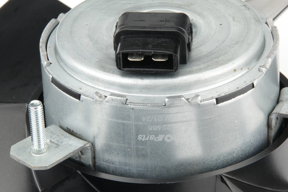 Ventilador auxiliar URO Parts 94462402103 para 83-95 Porsche 924 944 968 Foto 4 de 4