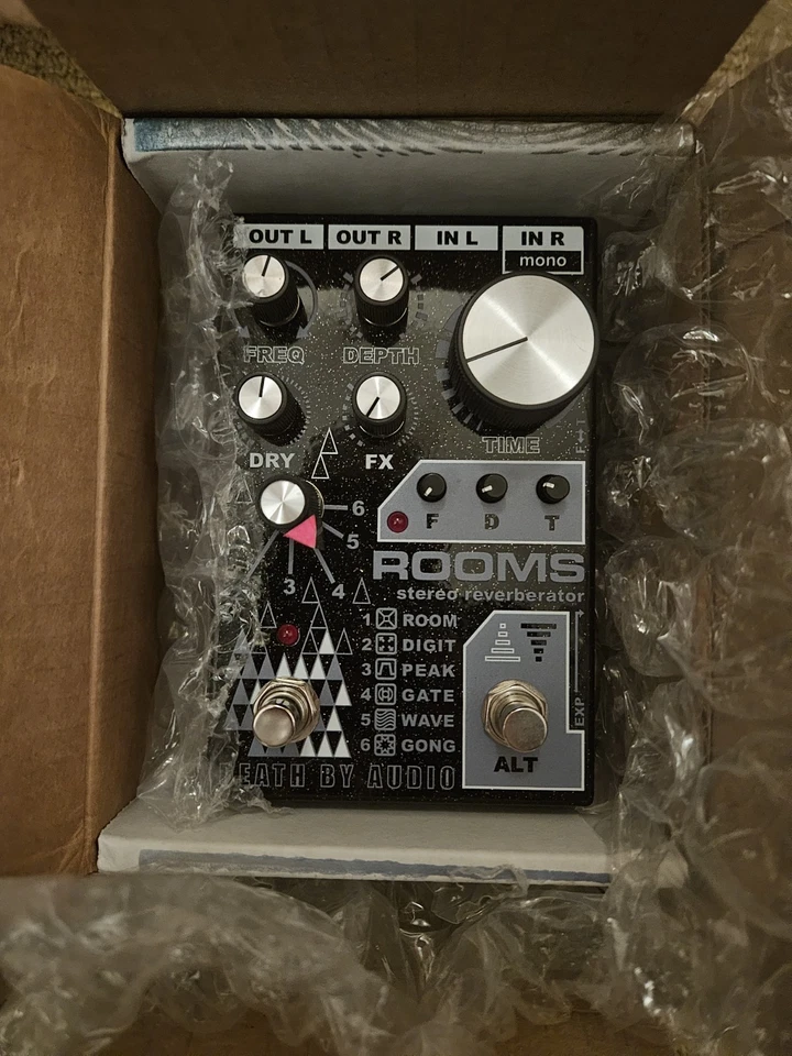 Pedal de guitarra Death by Audio Rooms estéreo digital multi reverberación usado Foto 3 de 4
