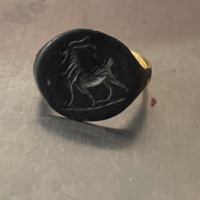 sehr schöner Goldring 750er mit Gemmenabdruck (verm.Treskow-Schule) Einzelstück