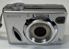 Sony Cyber-Shot DSC-W7 7.2 MP Digital Camera Works BUT Has Issues READ DESC ASIS
