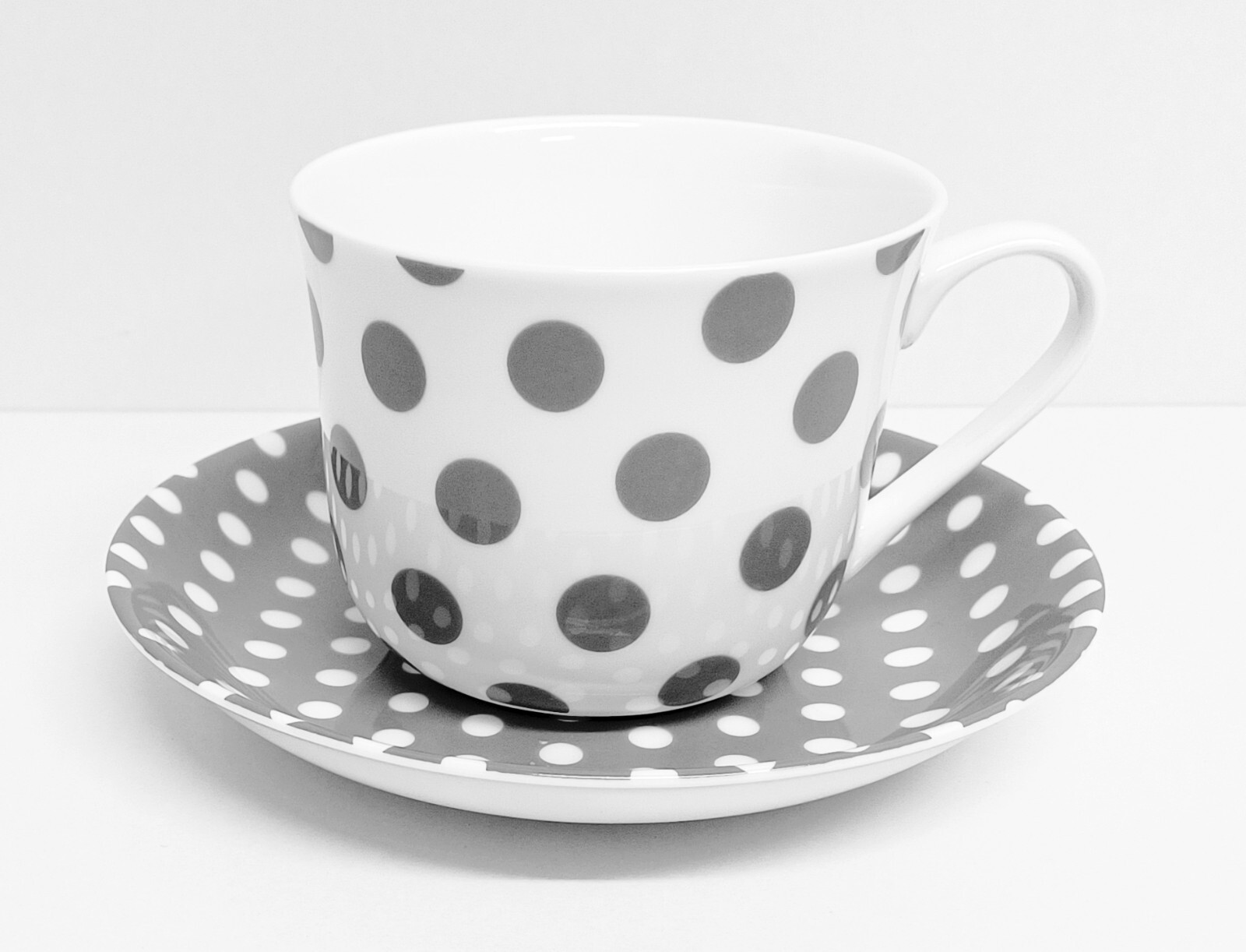 Grey Dots Spots Fine China Breakfast Jumbo Cup Saucer 15oz 425ml Set Decorate UK