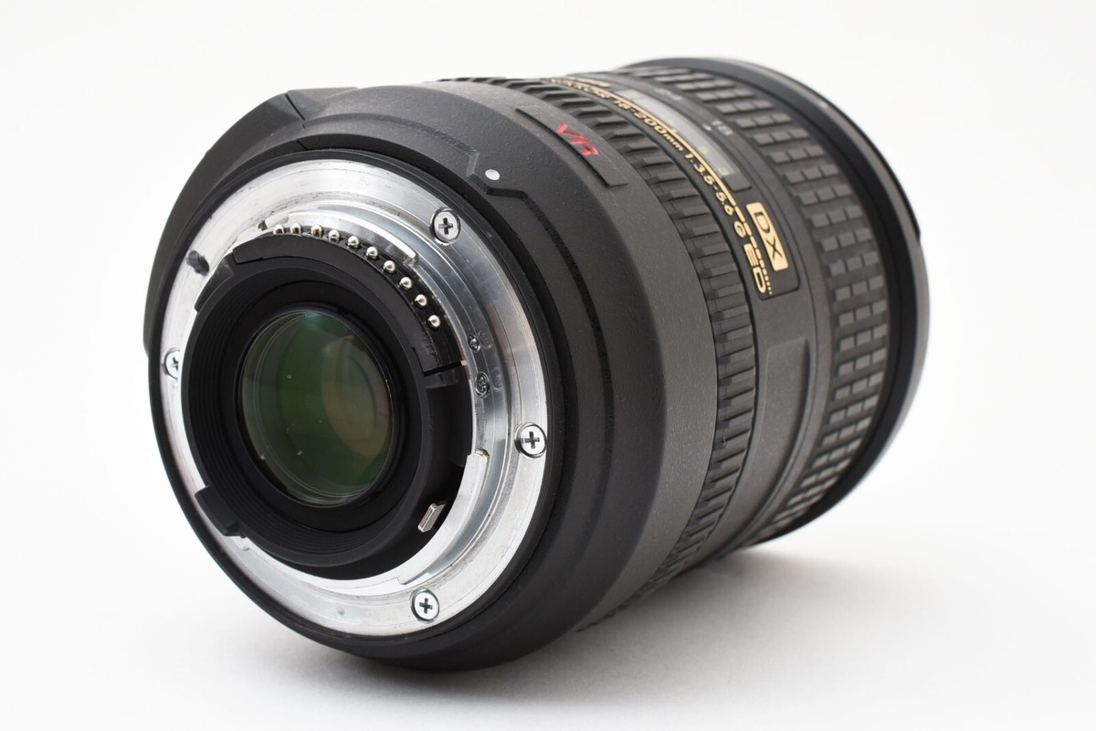 Mint】Nikon AF-S DX Nikkor 18-200mm F/3.5-5.6 G ED VR Zoom Lens