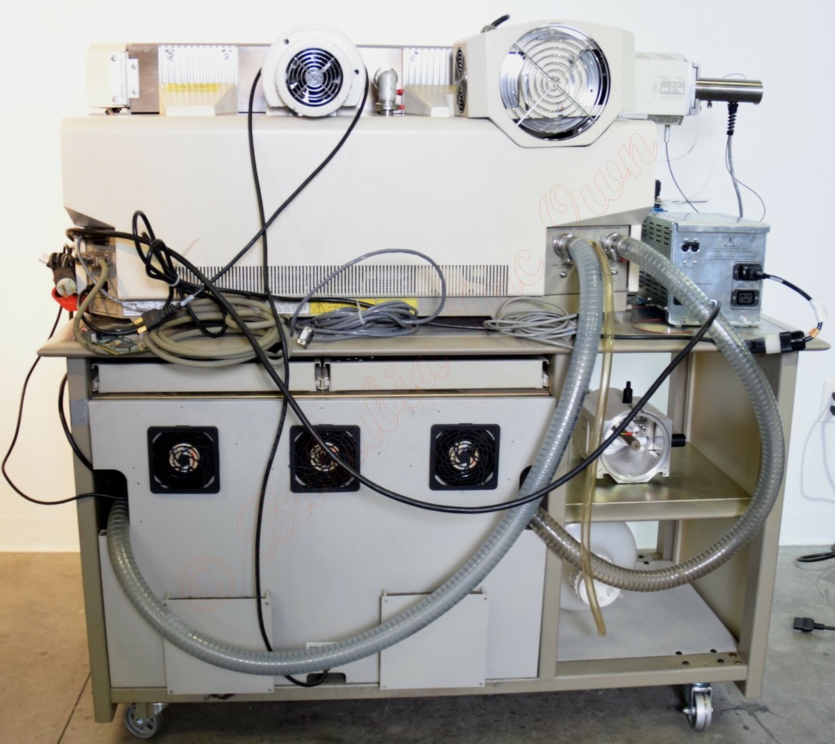 Applied Biosystems PE AB Sciex API 3000 LC/MS/MS Mass Spectrometer
